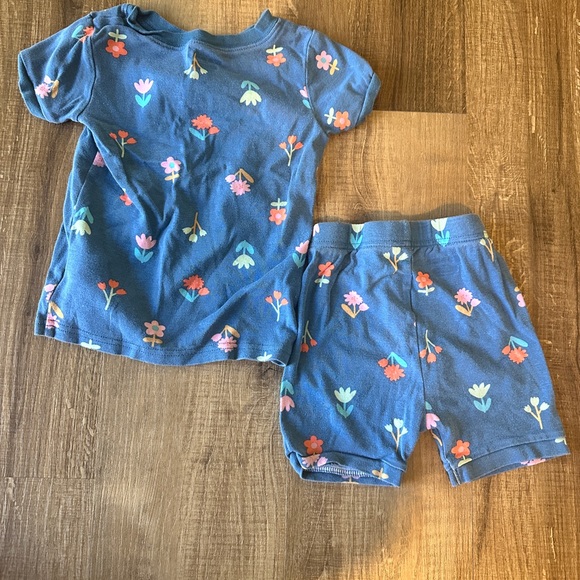 Old Navy Flower Pajama Shorts‎ Set - Size 4T - Picture 2 of 5